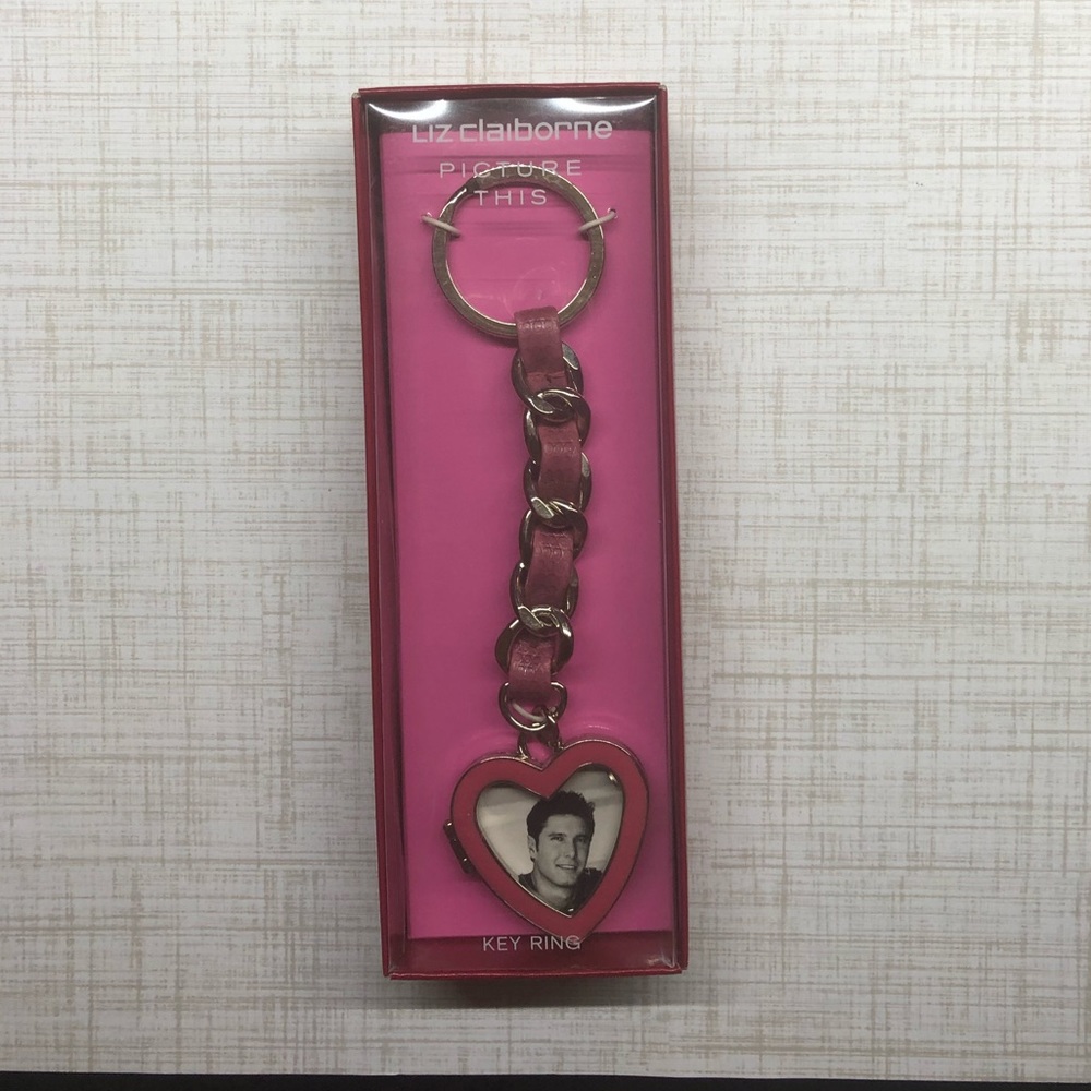 Liz Claiborne Key ring
